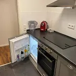 Schoenes Apartment In Messe Naehe